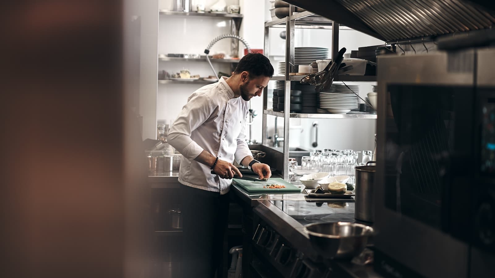Restaurant & Food Service Chains